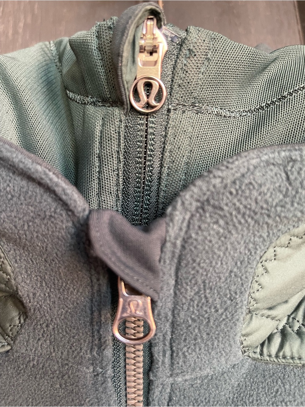 🦄 RARE Lululemon Fleecy Keen Jacket III Dark Fuel / Fuel Green Size 8 - Picture 9 of 10